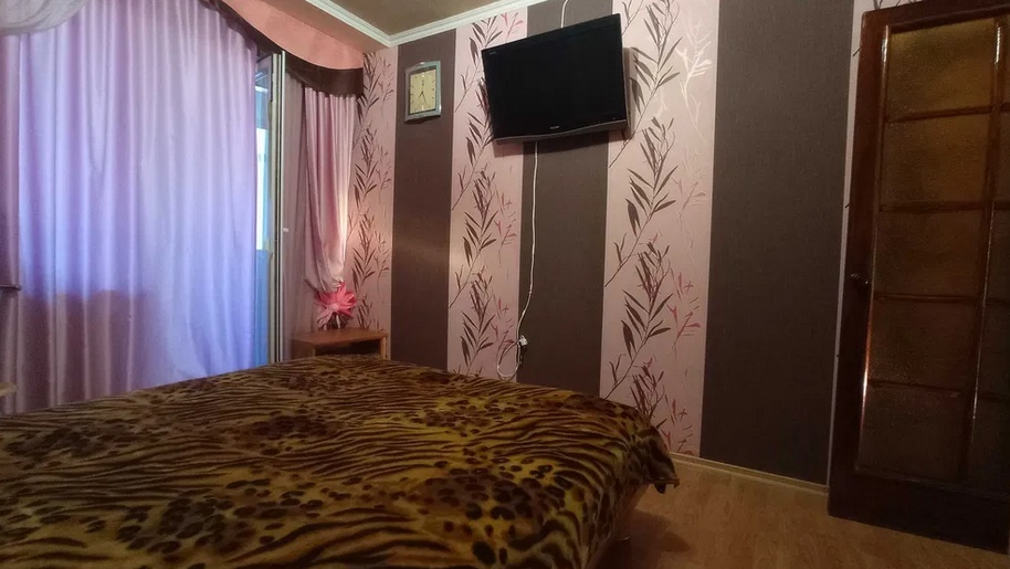 Продаж 3-кімнатної квартири 64 м², Героїв Дніпра вул.