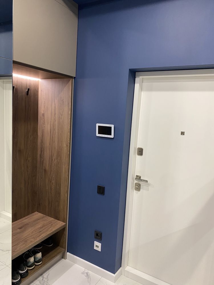 Продаж 2-кімнатної квартири 75 м², Набережна Перемоги вул., 7