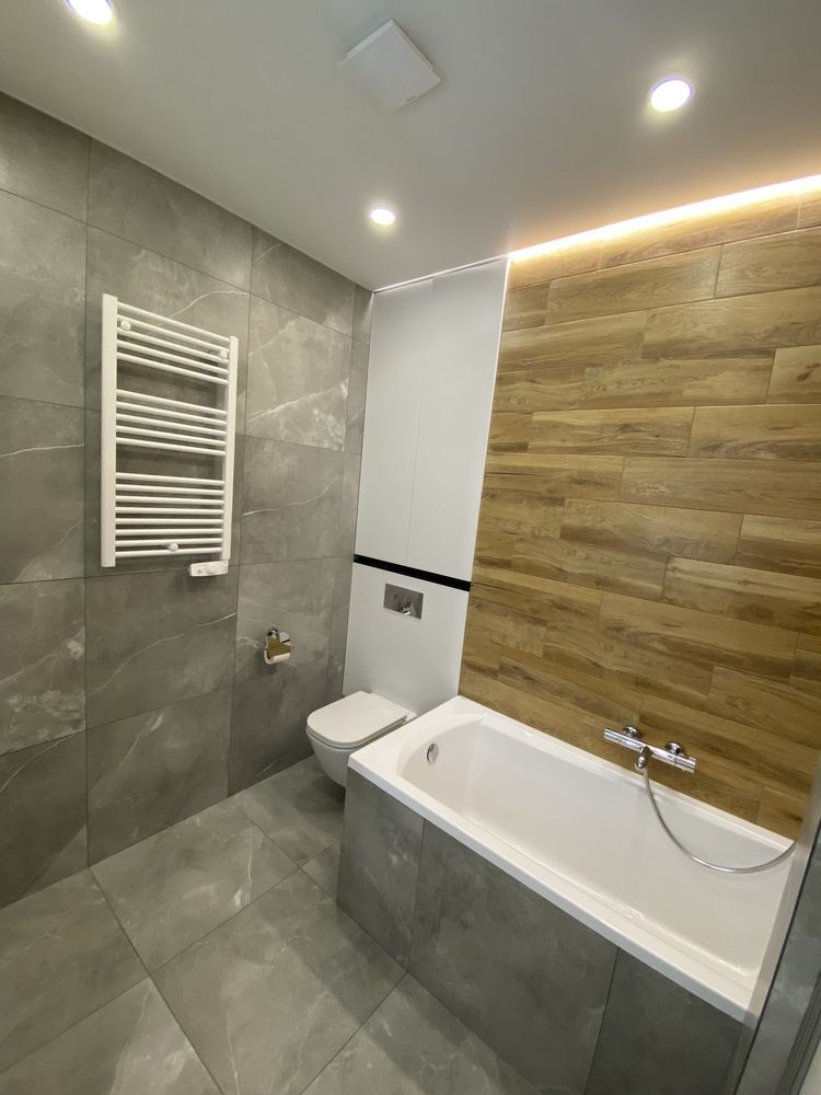 Продаж 2-кімнатної квартири 75 м², Набережна Перемоги вул., 7