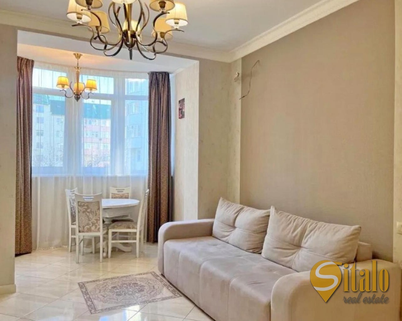 Продаж 2-кімнатної квартири 82 м²