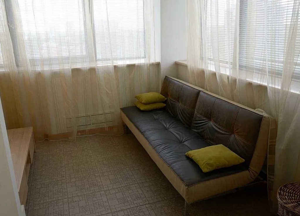 Оренда 4-кімнатної квартири 160 м², Володимира Вернадського вул., 35