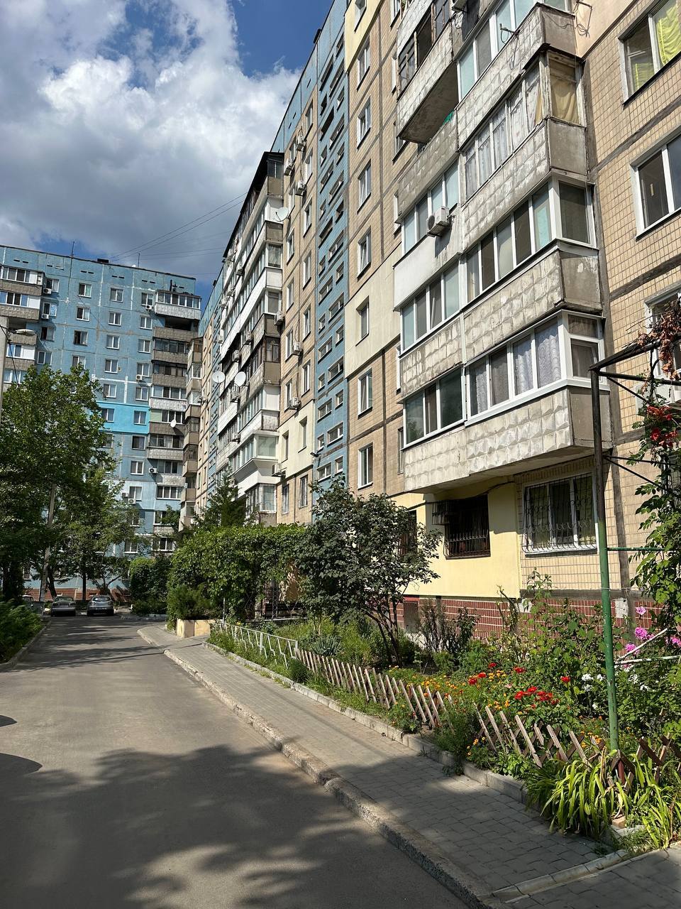 Продажа 3-комнатной квартиры 63 м², Юрия Кондратюка ул.