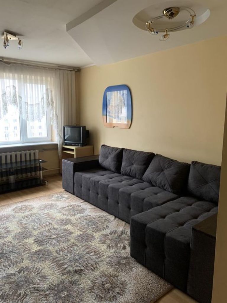 Аренда 3-комнатной квартиры 65 м², Героев просп., 33