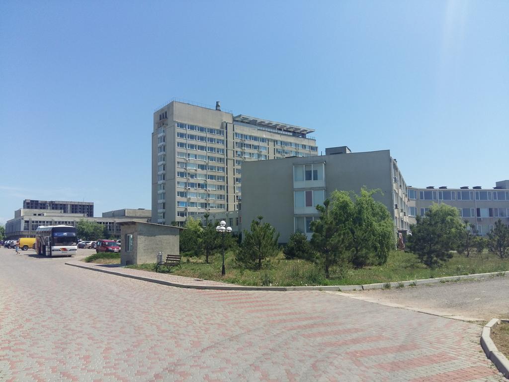 2-кімнатна квартира подобово 40 м², Золотий Берег бул., 33