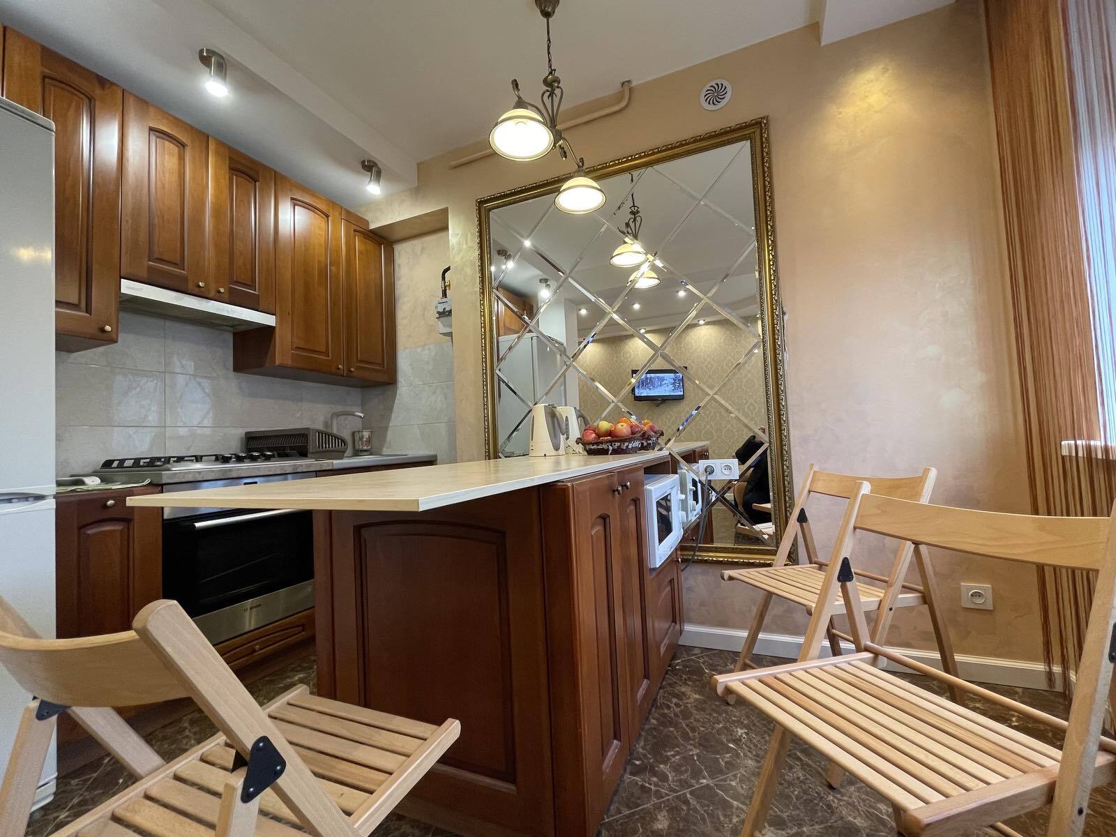 Оренда 2-кімнатної квартири 46 м², Вітрильний пров., 8