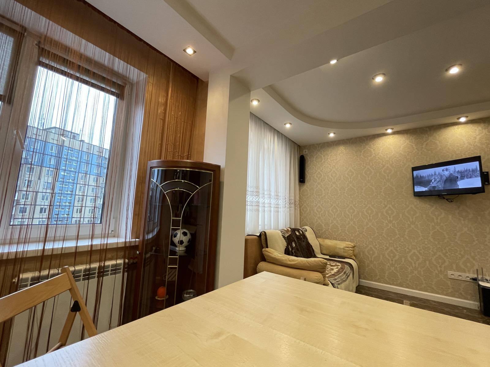 Оренда 2-кімнатної квартири 46 м², Вітрильний пров., 8