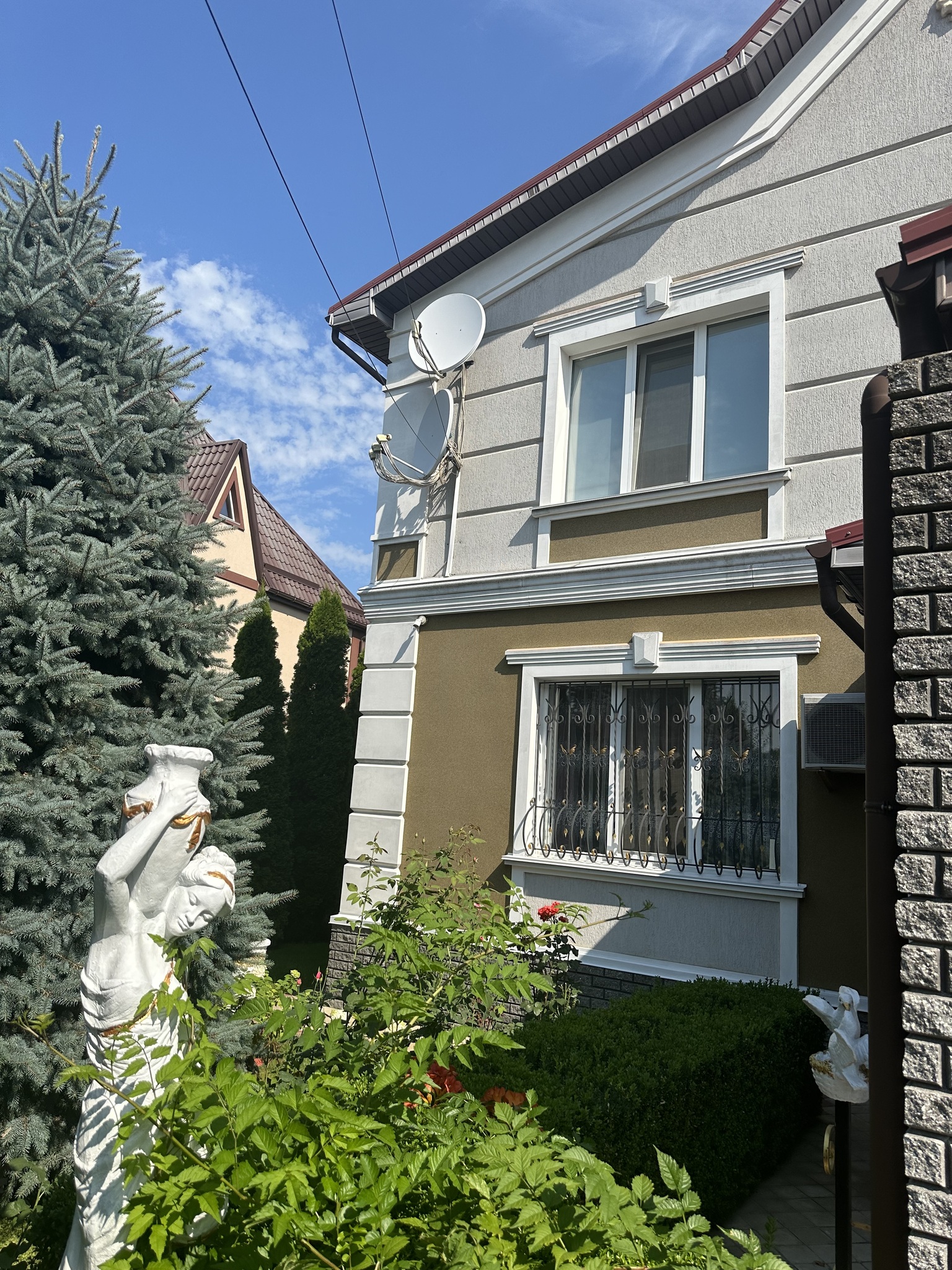 Продаж будинку 310 м², Олексія Потапенка вул.