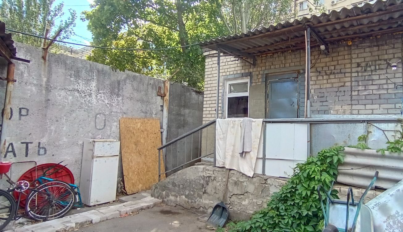 Продаж сервісу 1200 м², Соф'ї Ковалевської вул., 33А