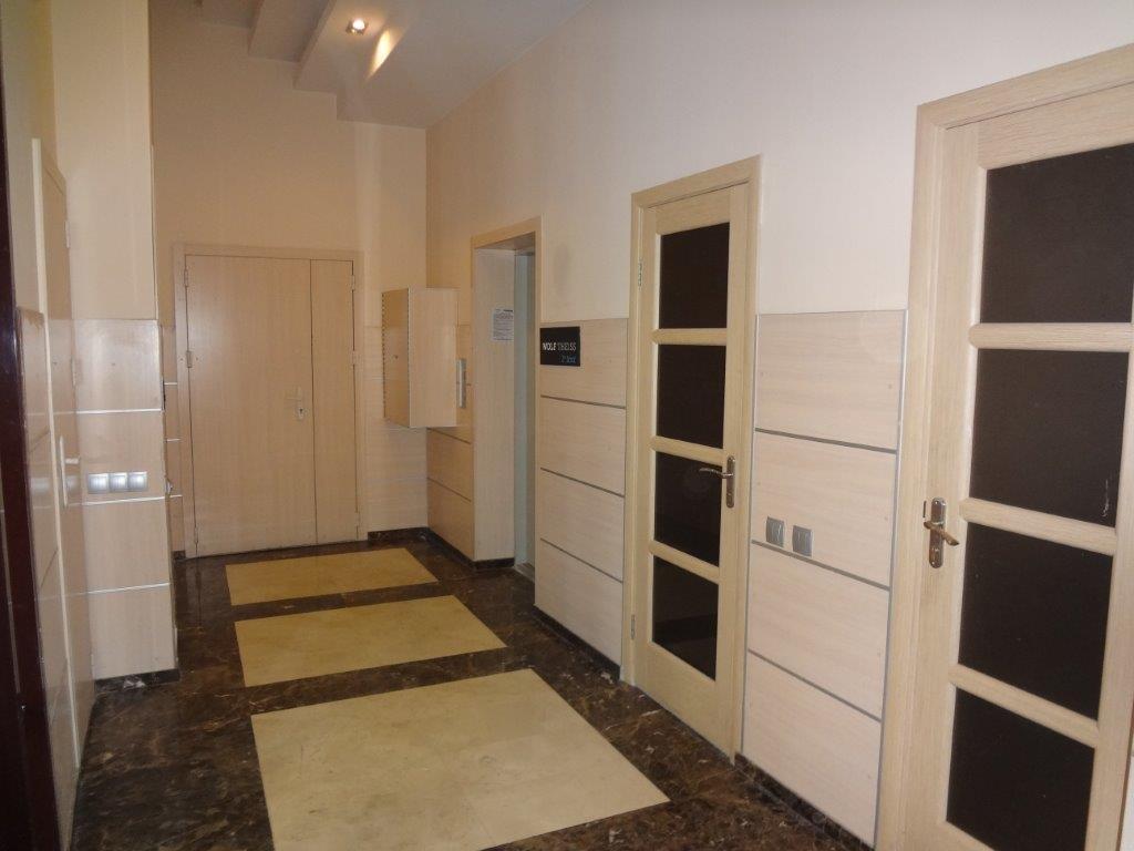 Оренда офісу 340 м², Спаська вул., 5