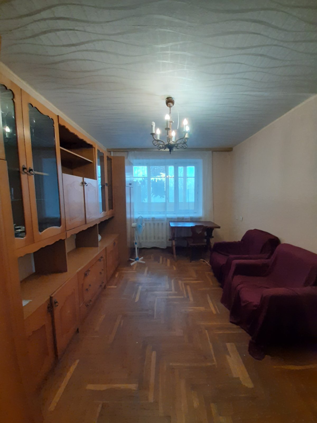 Продажа 1-комнатной квартиры 37 м², Александра Поля просп.