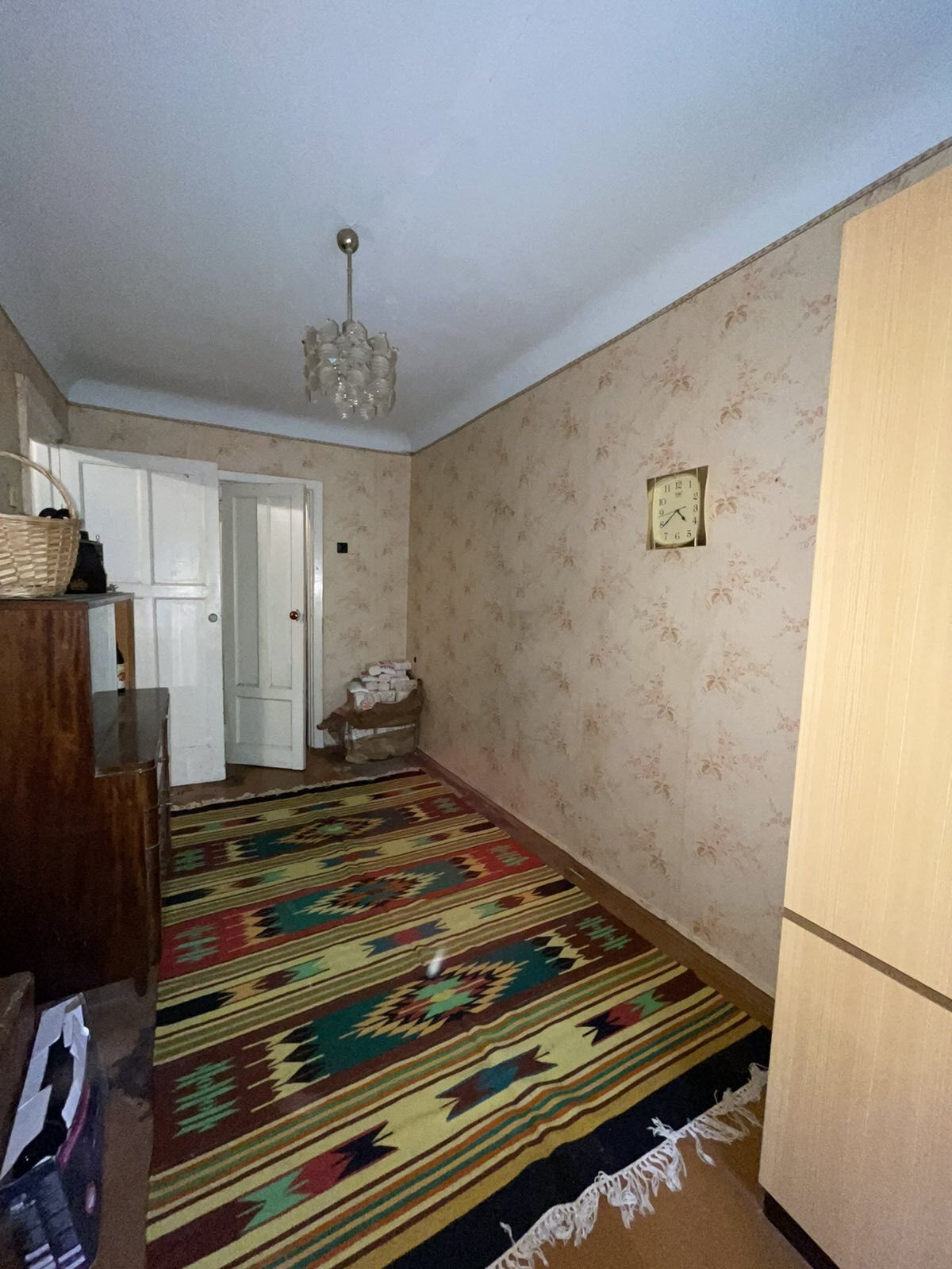 Продажа 2-комнатной квартиры 40 м², Александра Поля просп., 82