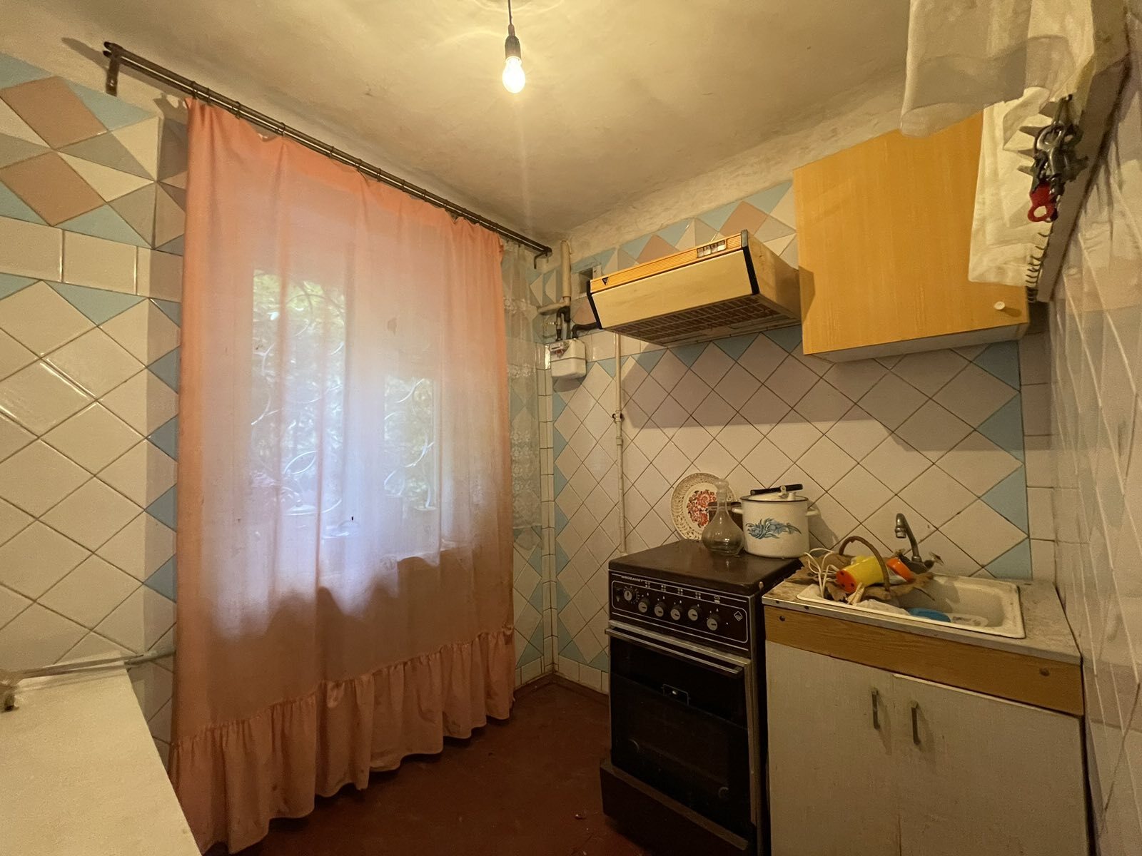 Продаж 2-кімнатної квартири 40 м², Олександра Поля просп., 82