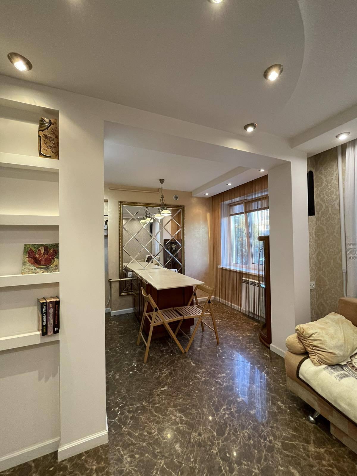 Оренда 2-кімнатної квартири 45 м², Вітрильний пров., 8