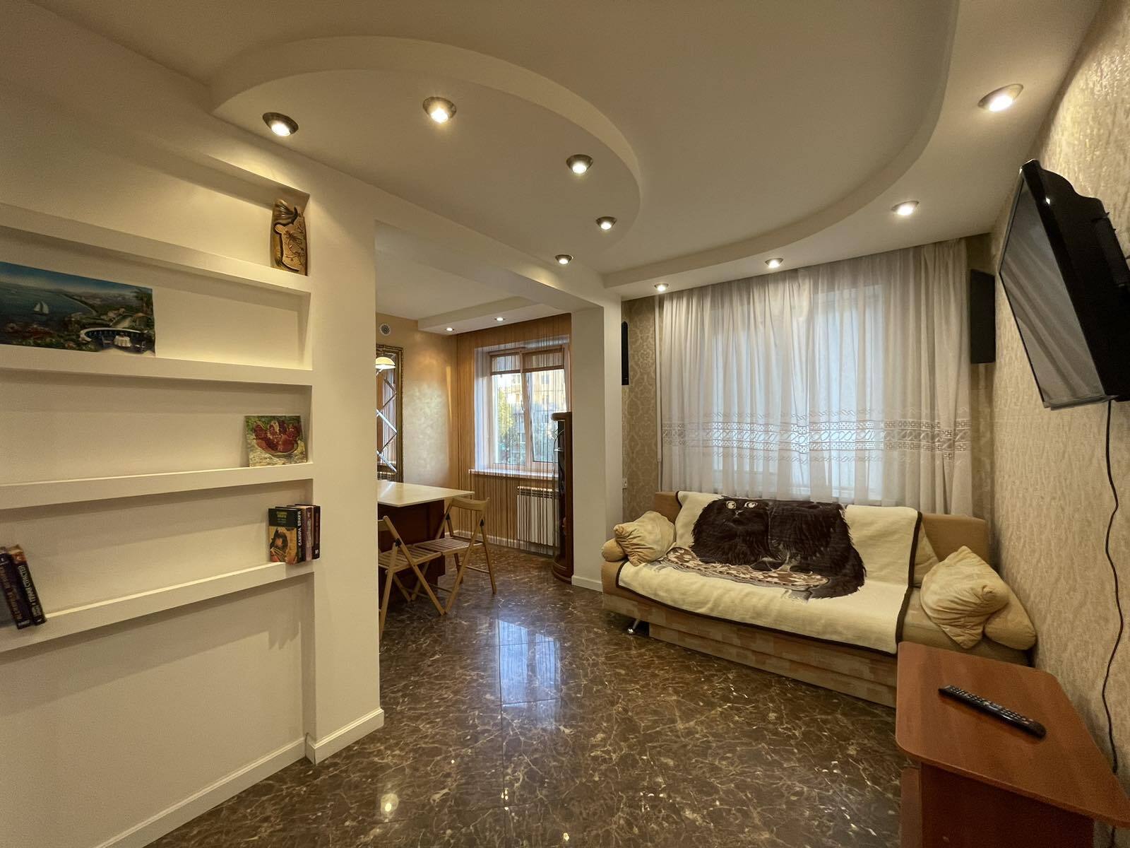 Оренда 2-кімнатної квартири 45 м², Вітрильний пров., 8