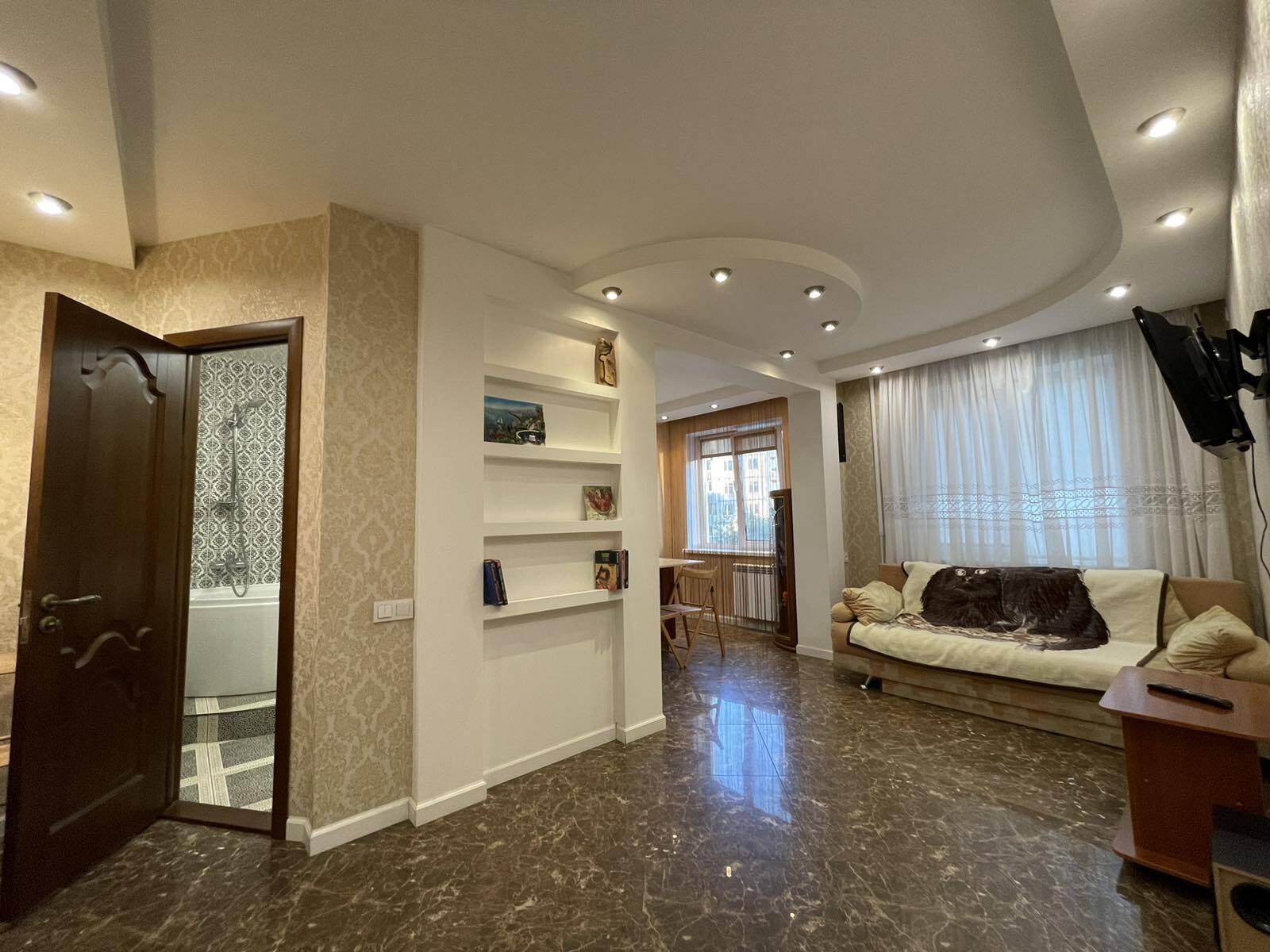 Оренда 2-кімнатної квартири 45 м², Вітрильний пров., 8