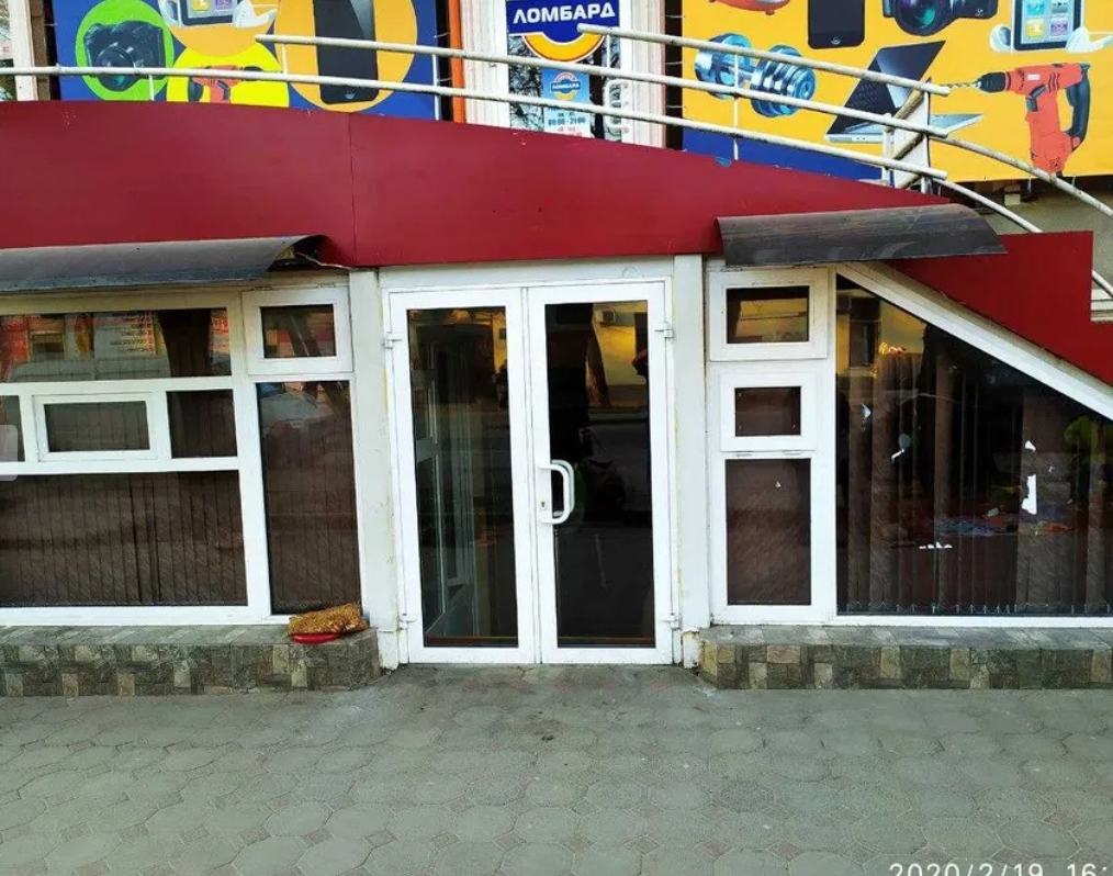 Оренда торговельного приміщення 88 м², Торговая вул.