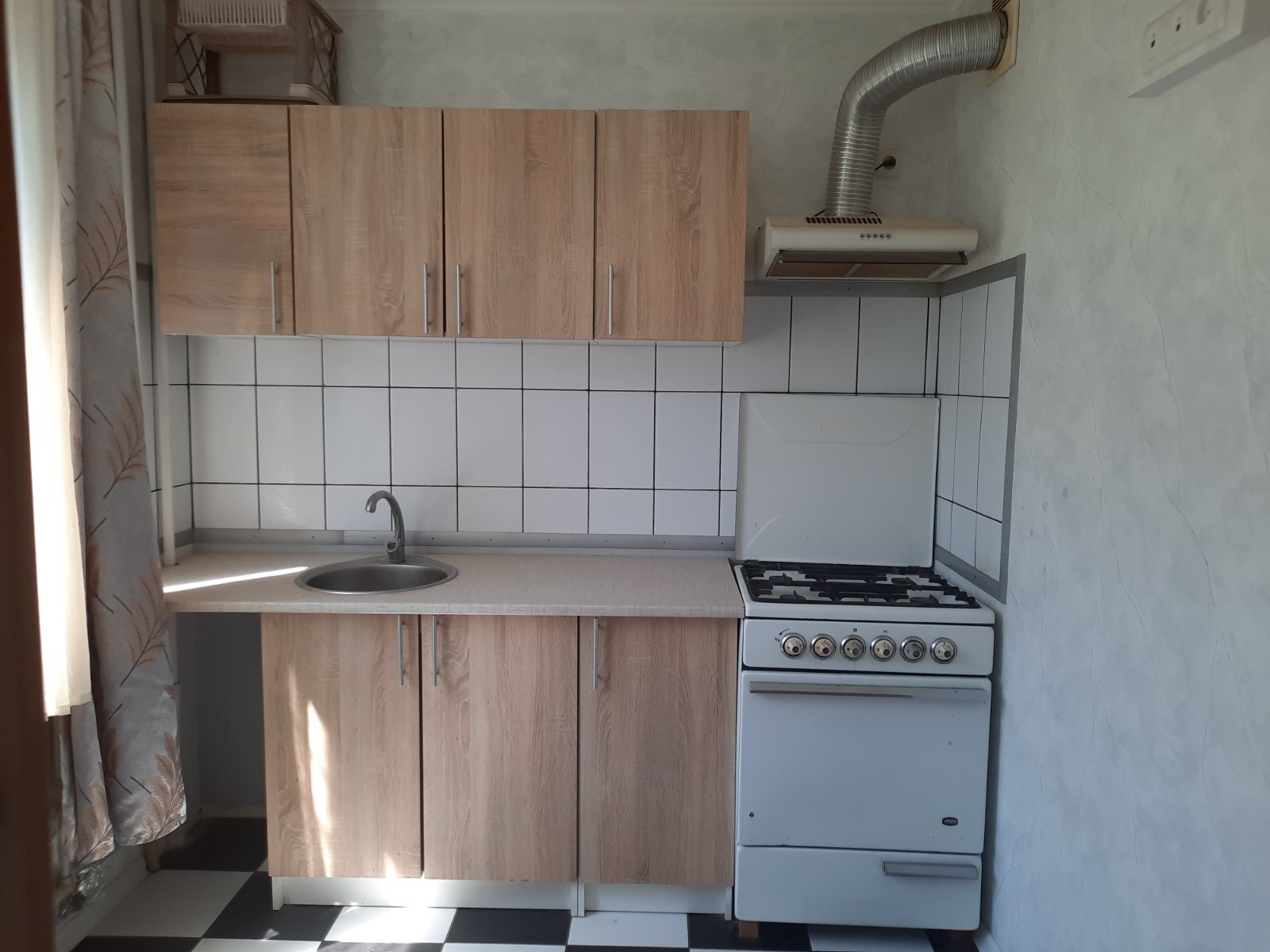 Продаж 1-кімнатної квартири 36 м², Золочівська вул., 30