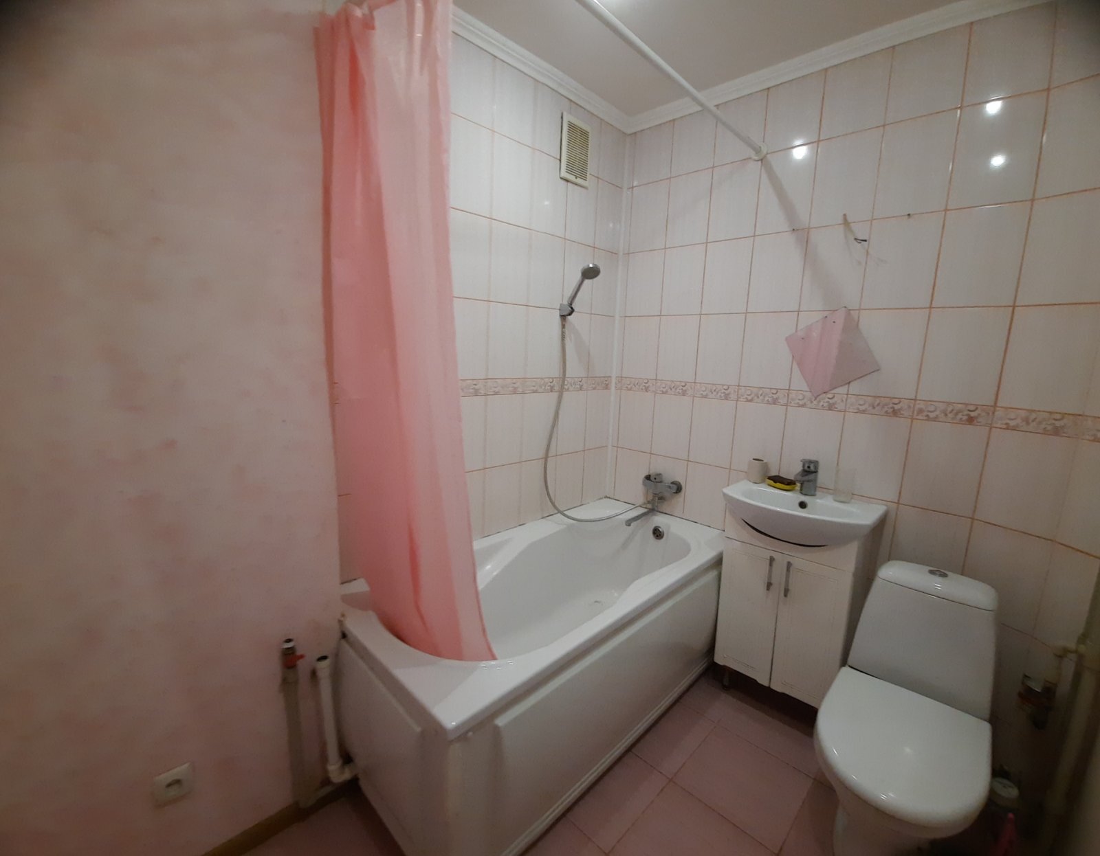 Продаж 1-кімнатної квартири 36 м², Золочівська вул., 30