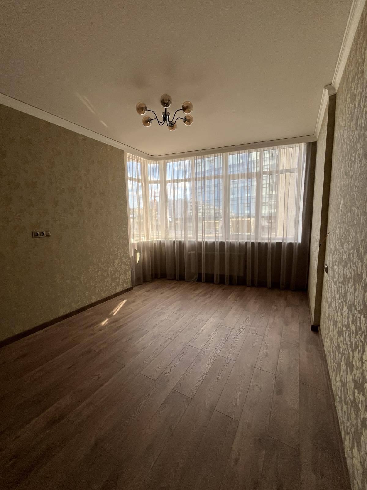 Продажа 2-комнатной квартиры 71 м², Генуэзская ул., 5/2