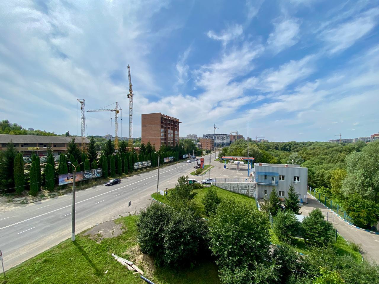 Продажа 1-комнатной квартиры 37.3 м², Озерная ул.