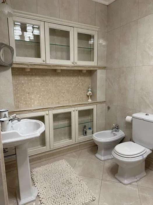 Аренда дома 350 м², Линия 8-го Марта 4-я ул.