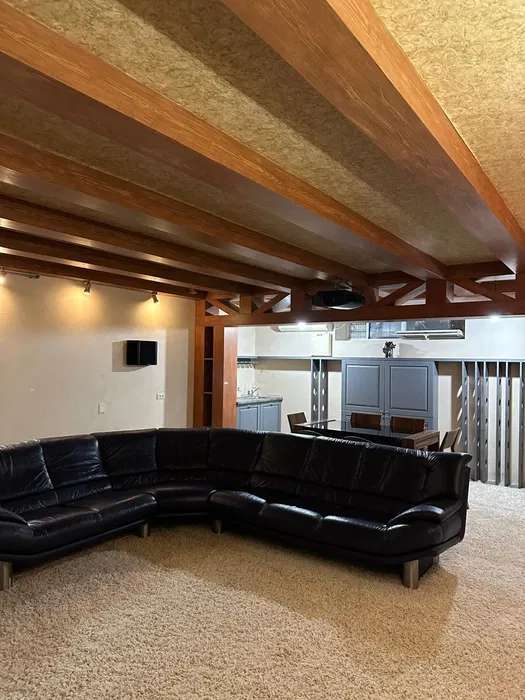 Аренда дома 350 м², Линия 8-го Марта 4-я ул.