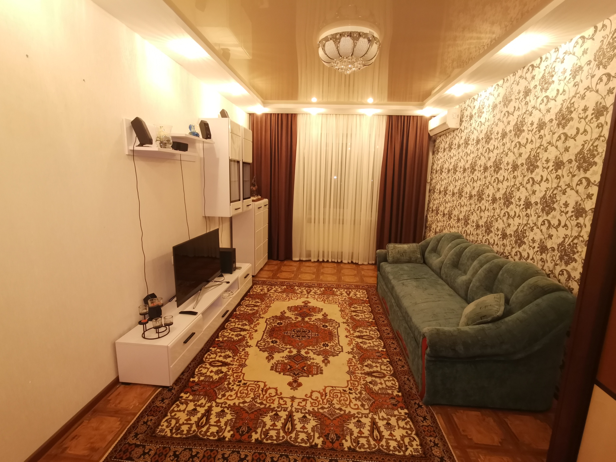 Продаж 2-кімнатної квартири 53 м², Михайла Грушевського бул.