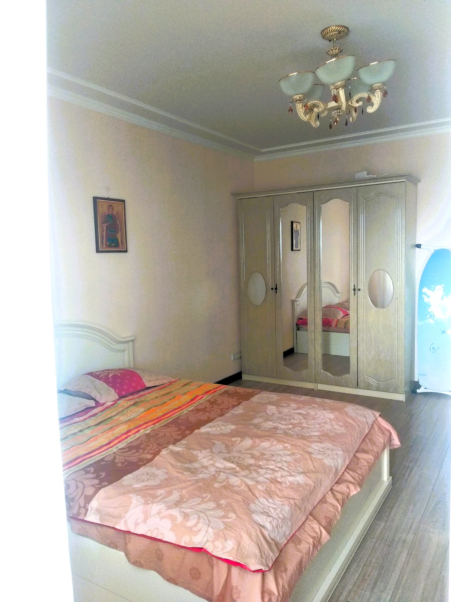 Продаж 2-кімнатної квартири 83 м², Ніжинська вул., 5