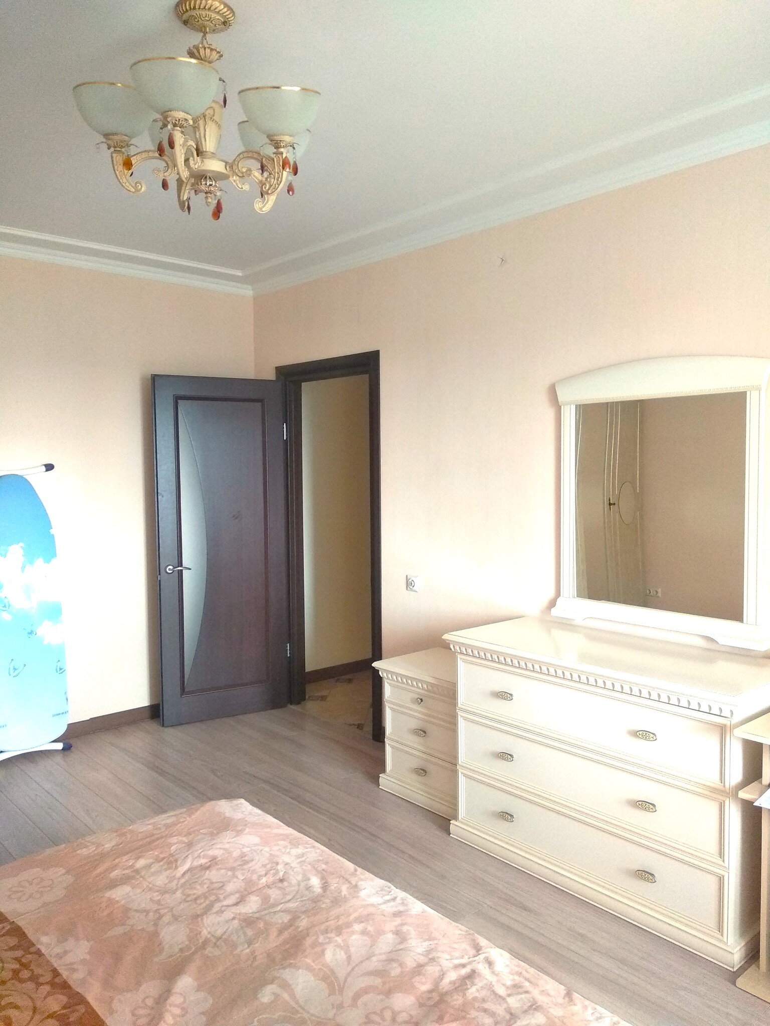 Продаж 2-кімнатної квартири 83 м², Ніжинська вул., 5