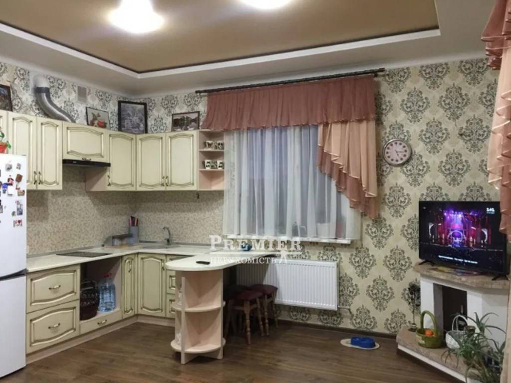 Продаж будинку 126 м²