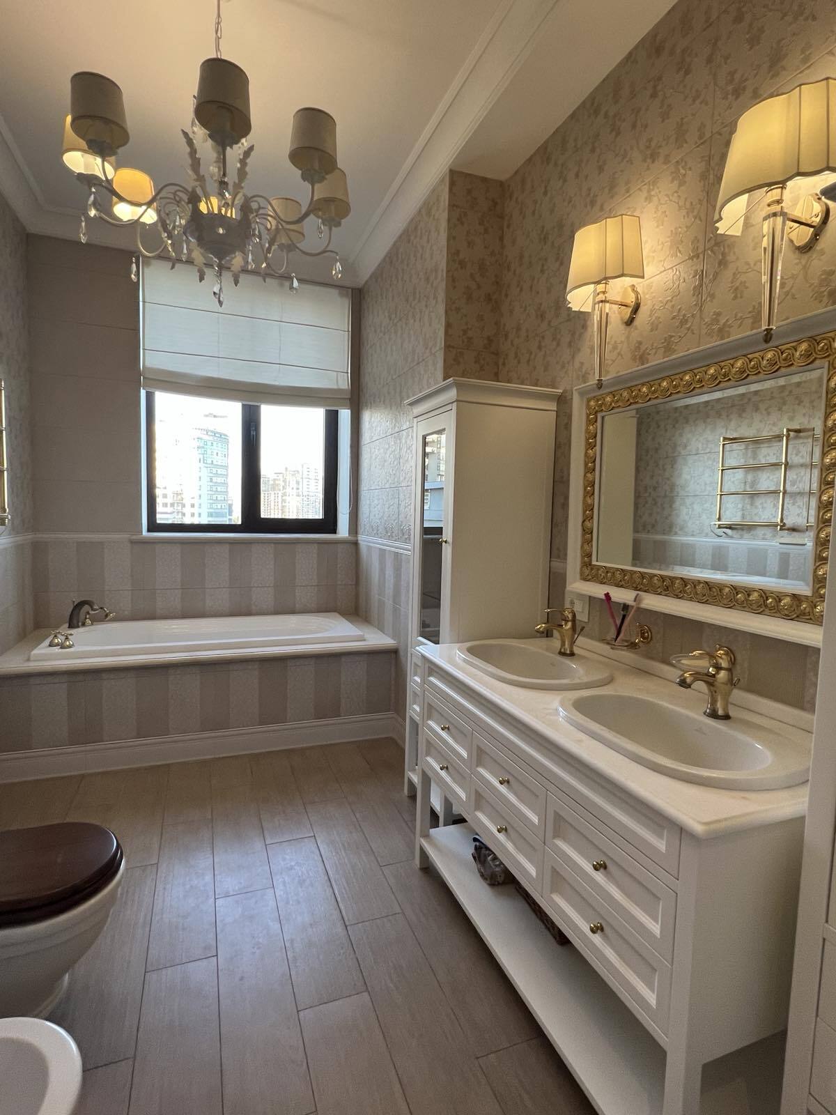 Аренда 3-комнатной квартиры 220 м², Гагаринское Плато ул., 5/2