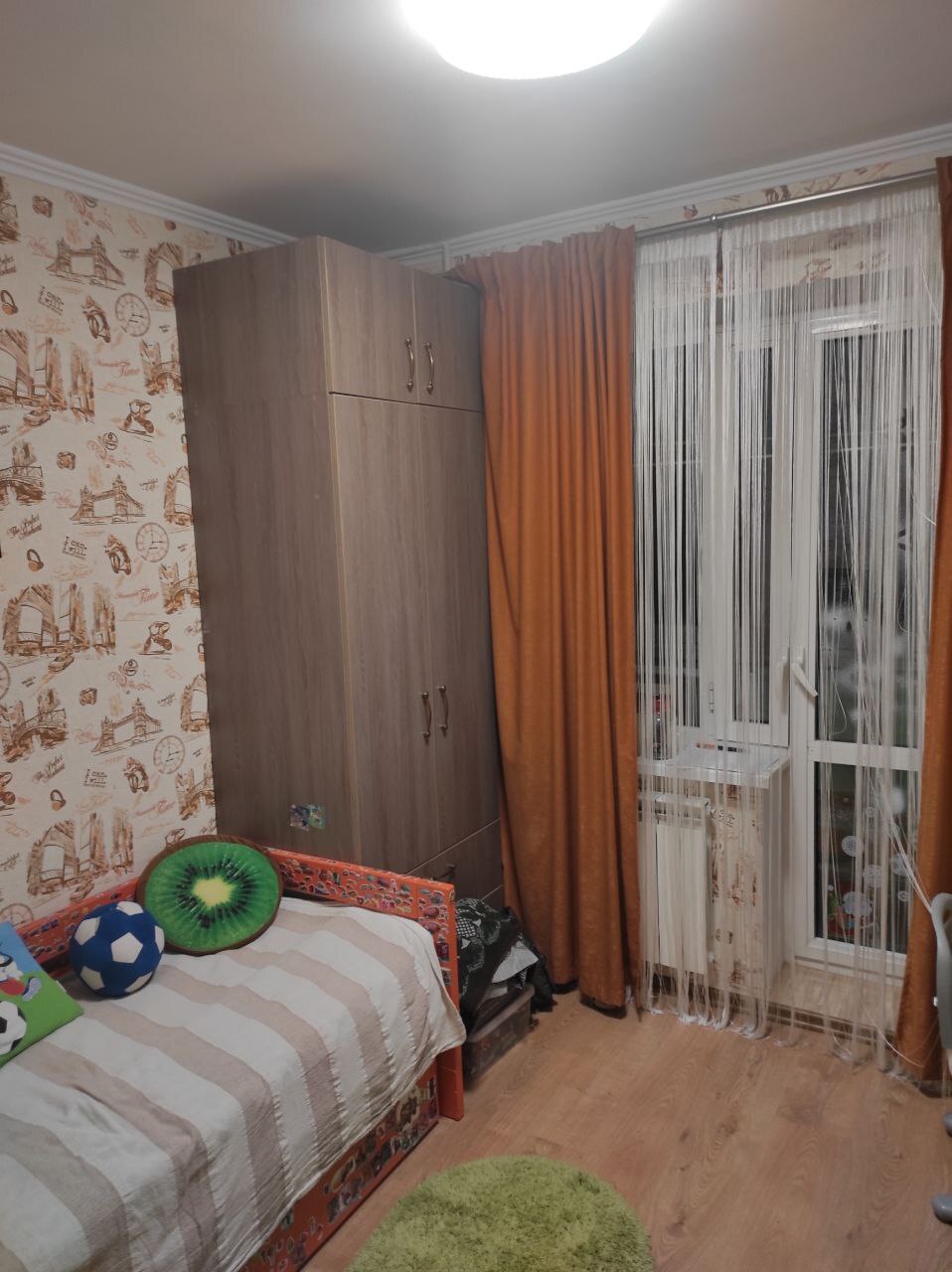 Продаж 3-кімнатної квартири 63 м², Ковпака вул.