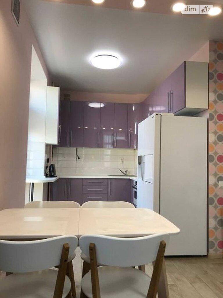 Аренда 3-комнатной квартиры 60 м², Георгия Гонгадзе просп., 7