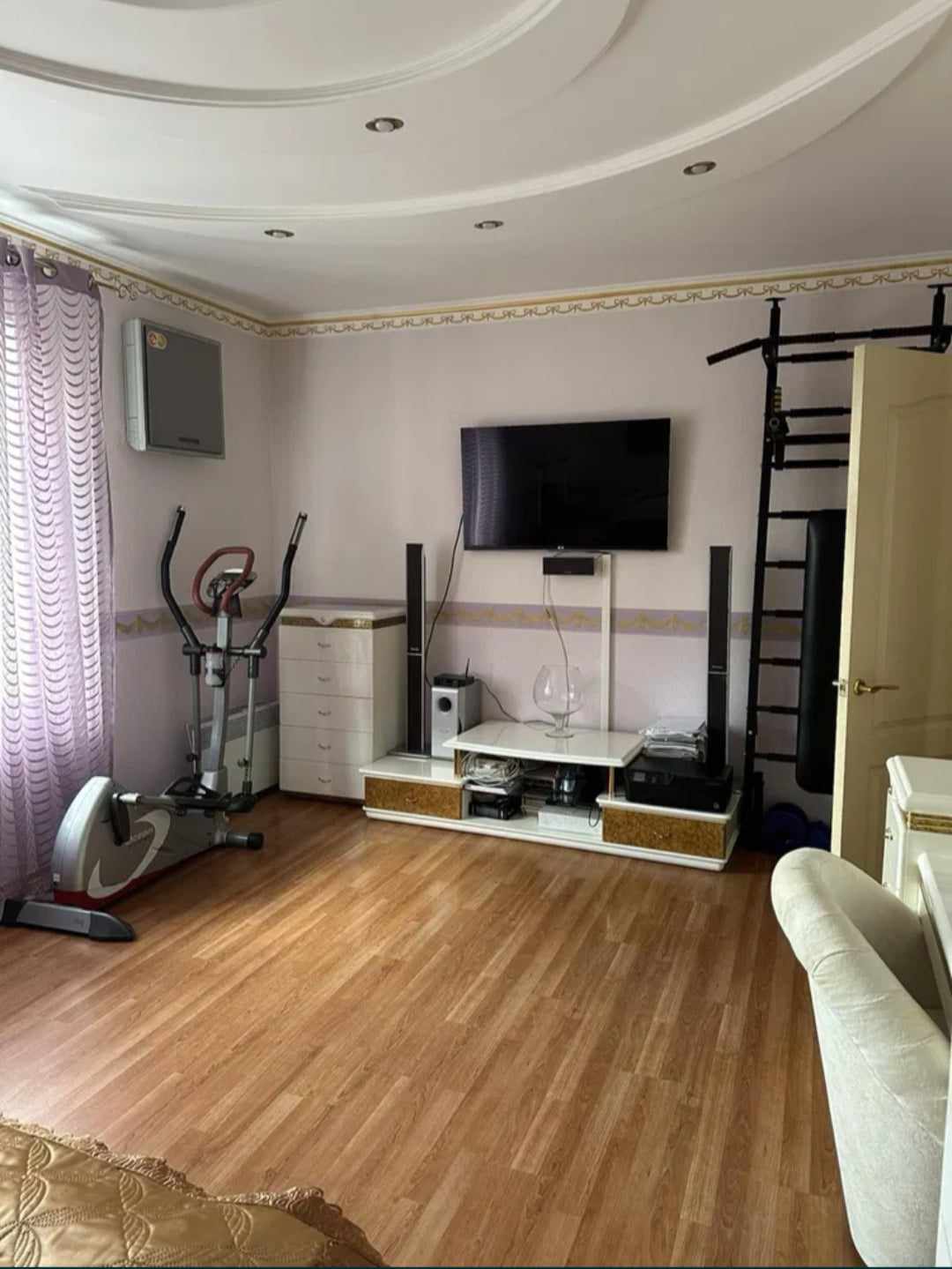 Продажа 2-комнатной квартиры 55 м², Бабкина ул., 4