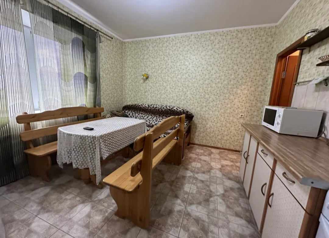 Продаж 1-кімнатної квартири 53 м², Старовокзальна вул.