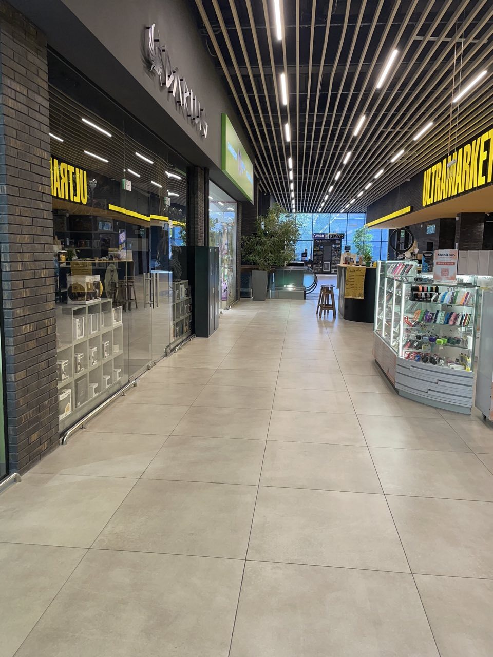 Оренда торговельного приміщення 60 м², Глибочицька вул., 44