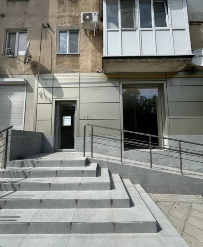 Аренда торгового помещения 85 м², Черняховского ул.