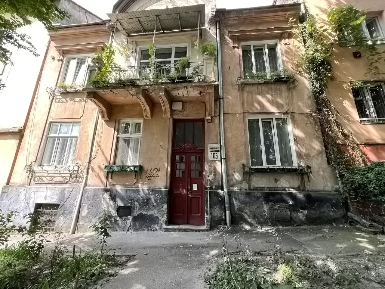 Продажа 2-комнатной квартиры 53 м², Генерала Тарнавского ул.