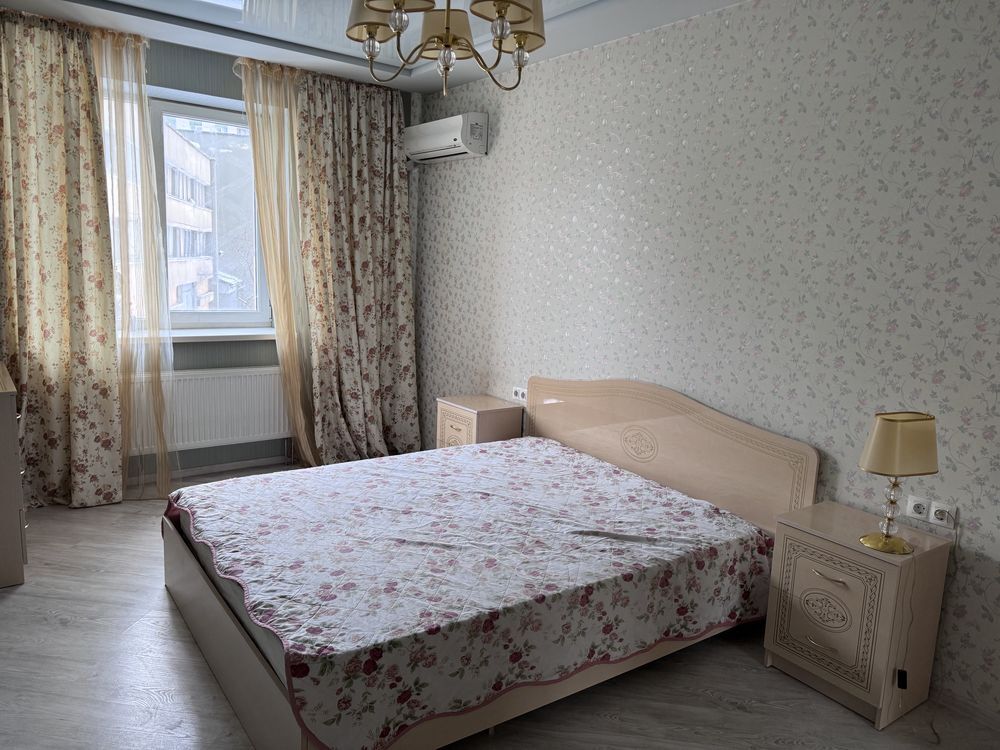 Продажа 1-комнатной квартиры 57 м², Молочная ул., 34