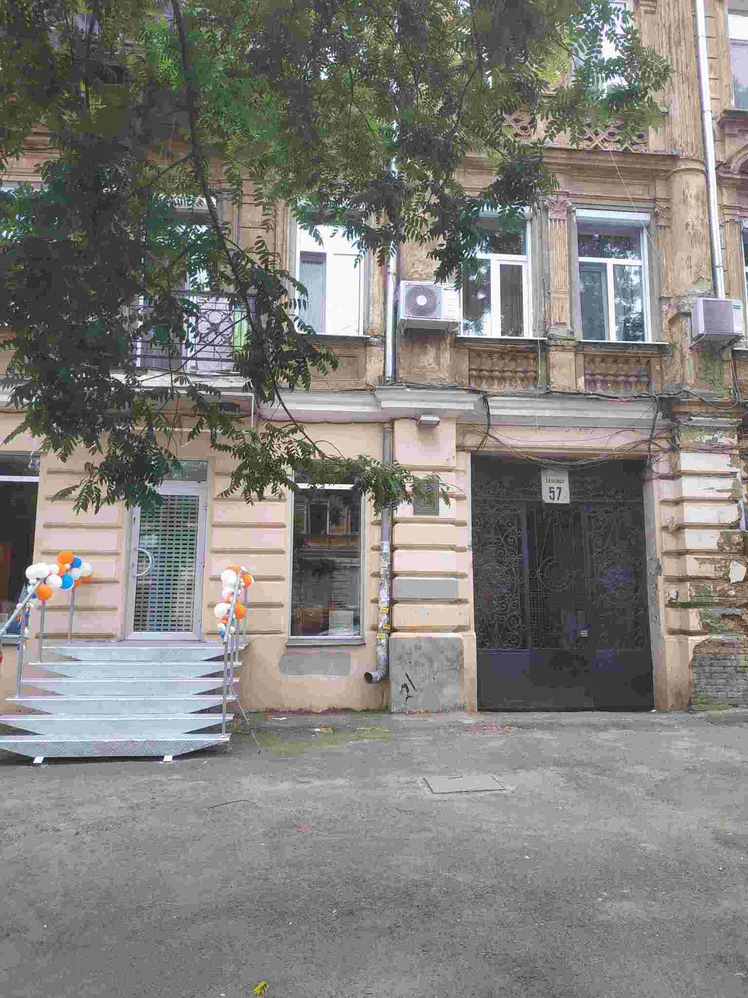 Оренда 1-кімнатної квартири 32 м², Базарна вул., 55