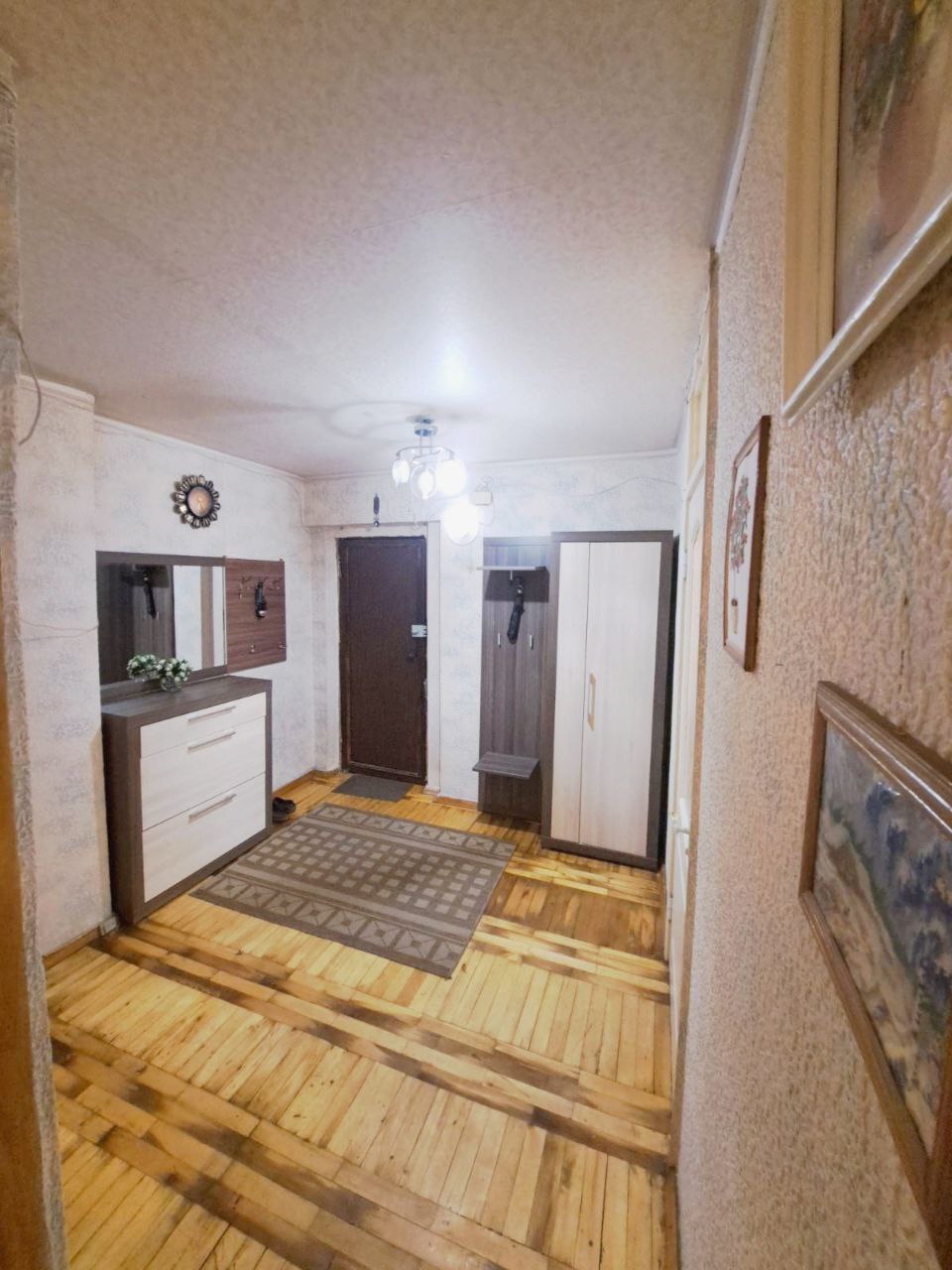 Продаж 3-кімнатної квартири 71 м², Робітнича вул., 75