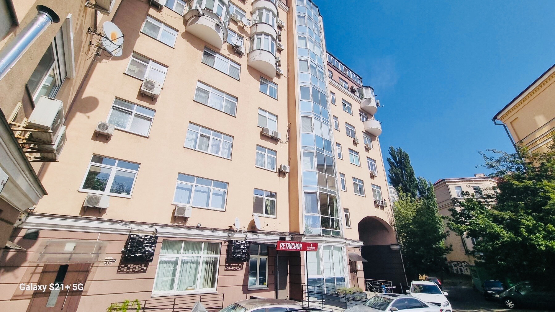 Аренда 3-комнатной квартиры 93 м², Кудрявский спуск, 3А