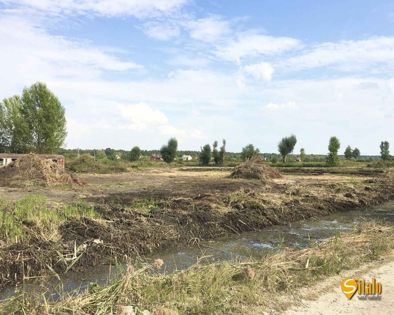 Продаж ділянки під індивідуальне житлове будівництво 84 соток