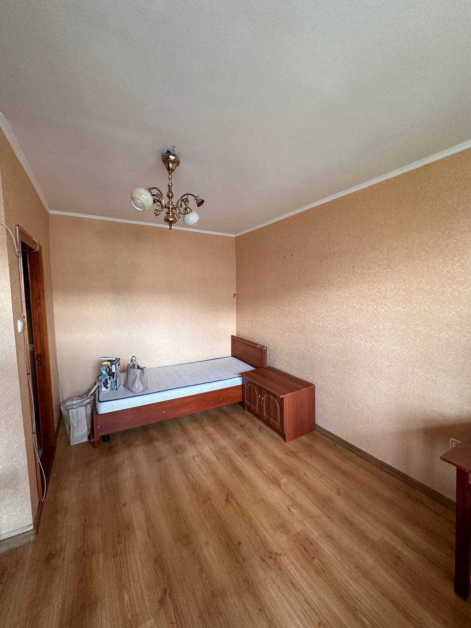 Продаж 1-кімнатної квартири 28 м², Ковпака вул.