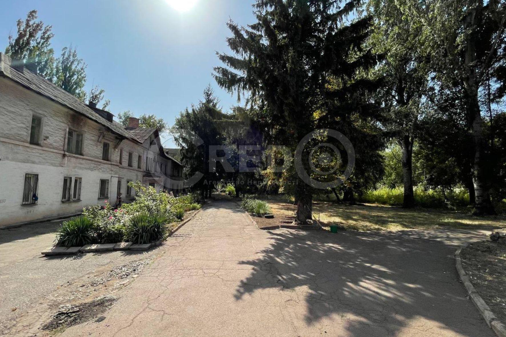 Продажа отдельно стоящего здания 988.4 м², Межпланетная ул.