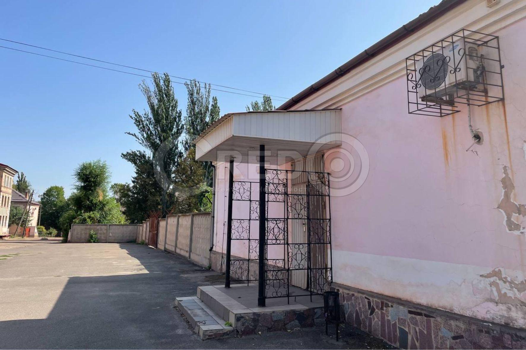 Продажа отдельно стоящего здания 1137.2 м², Федора Караманця