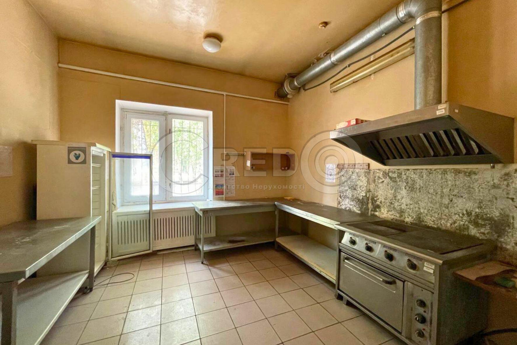 Продажа отдельно стоящего здания 1137.2 м², Федора Караманця