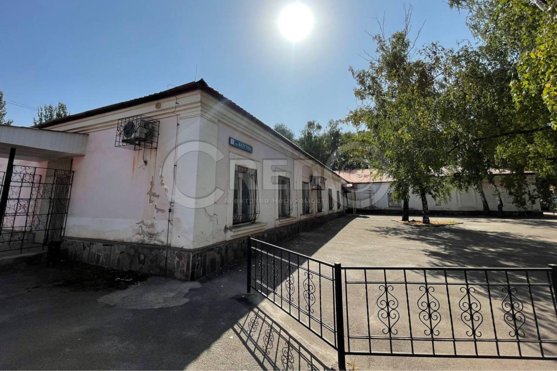Продажа отдельно стоящего здания 1137.2 м², Федора Караманця
