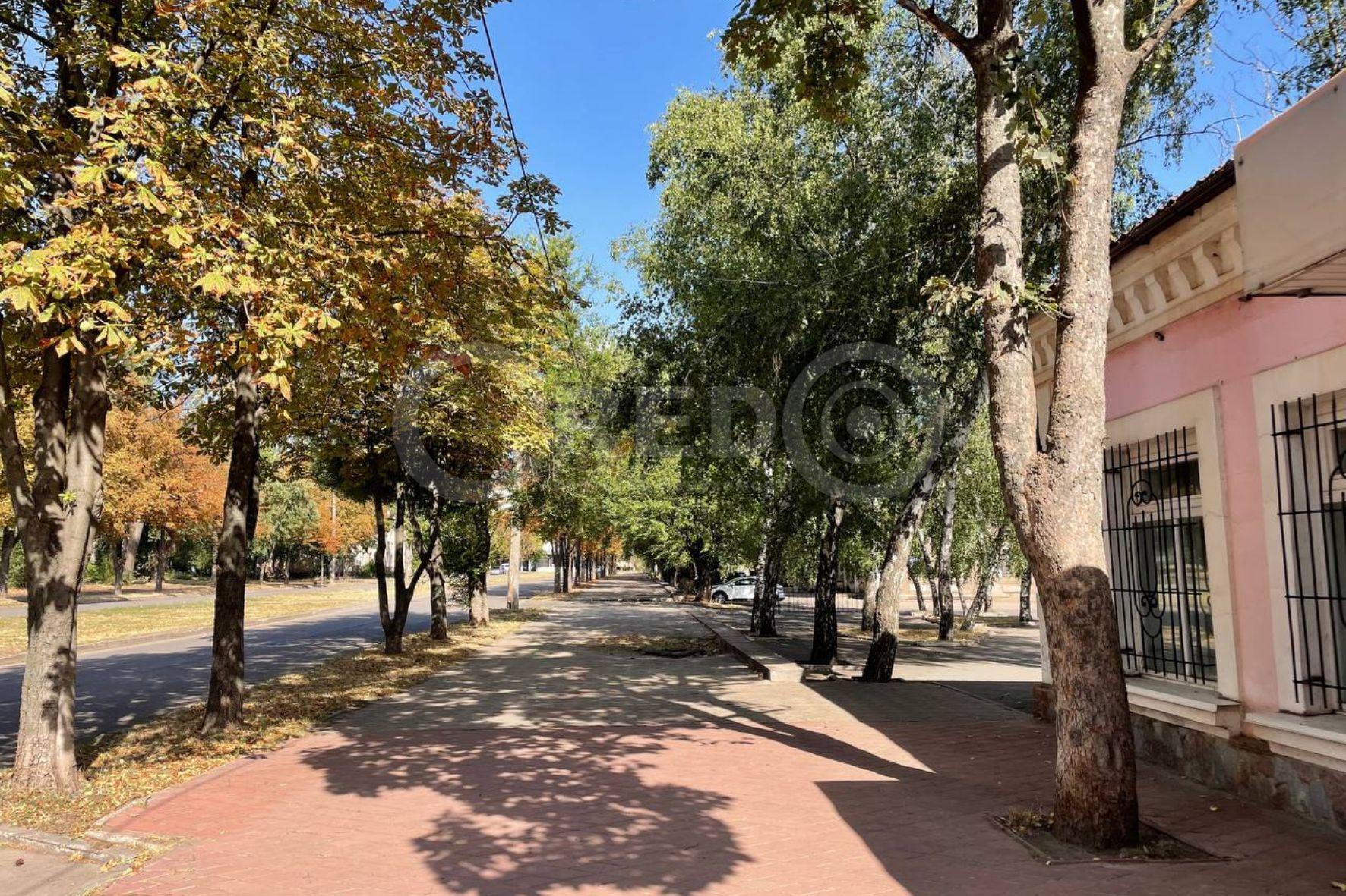 Продажа отдельно стоящего здания 1137.2 м², Федора Караманця