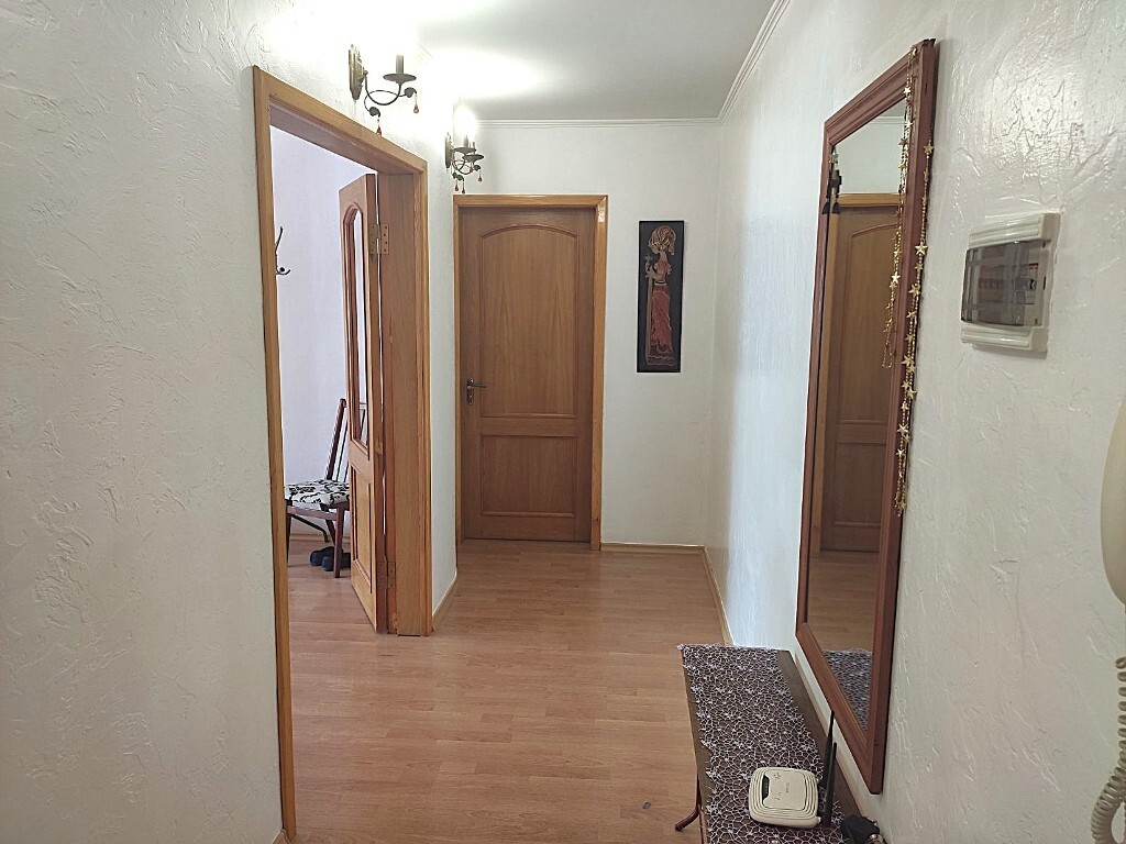 Продаж 2-кімнатної квартири 68 м², Композитора Ніщинського вул., 28